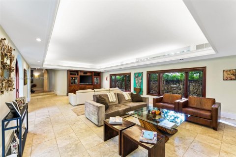 Villa ou maison à vendre à Miami, Floride: 3 chambres, 375.33 m2 № 1971349 - photo 4