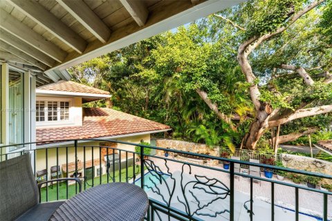 Villa ou maison à vendre à Miami, Floride: 3 chambres, 375.33 m2 № 1971349 - photo 27