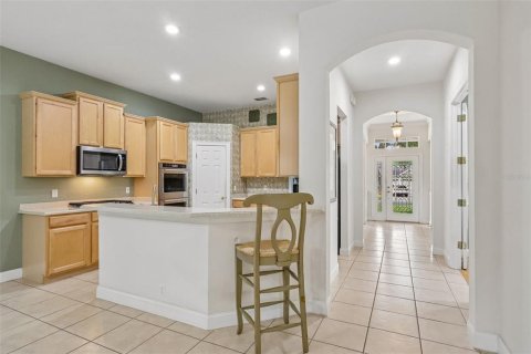 House in Windermere, Florida 4 bedrooms, 218.97 sq.m. № 2206609 - photo 18