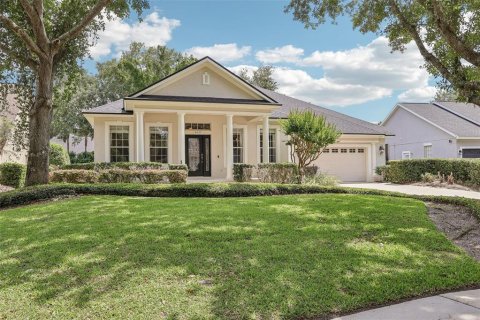 House in Windermere, Florida 4 bedrooms, 218.97 sq.m. № 2206609 - photo 4
