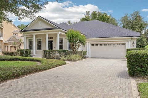 House in Windermere, Florida 4 bedrooms, 218.97 sq.m. № 2206609 - photo 3