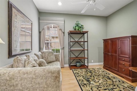 House in Windermere, Florida 4 bedrooms, 218.97 sq.m. № 2206609 - photo 16