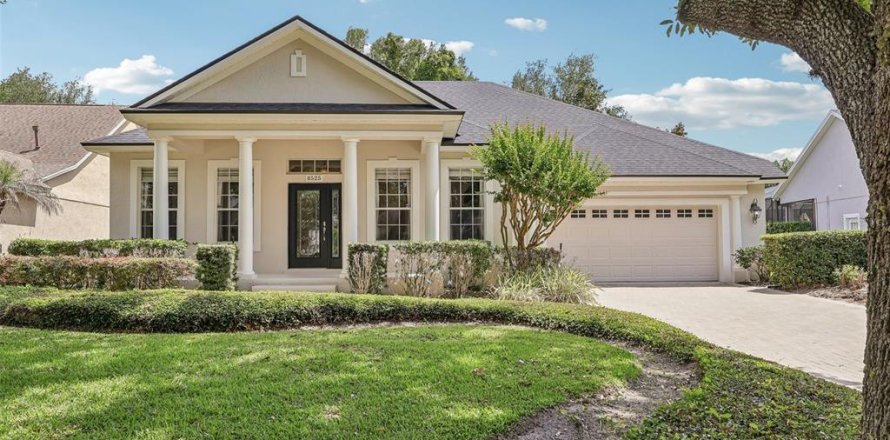 House in Windermere, Florida 4 bedrooms, 218.97 sq.m. № 2206609