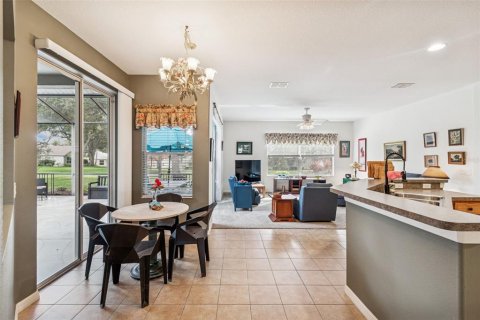 House in Hudson, Florida 3 bedrooms, 190.17 sq.m. № 2101187 - photo 9