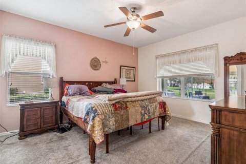 House in Hudson, Florida 3 bedrooms, 190.17 sq.m. № 2101187 - photo 23