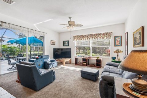 House in Hudson, Florida 3 bedrooms, 190.17 sq.m. № 2101187 - photo 15