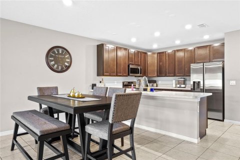 Townhouse in Kissimmee, Florida 3 bedrooms, 163.69 sq.m. № 1829964 - photo 10