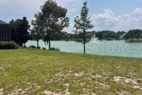 Land in Palm Coast, Florida № 1129436 - photo 1