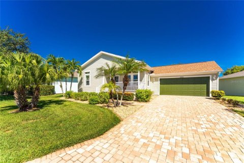Casa en Punta Gorda, Florida 3 dormitorios, 180.6 m2 № 2220458