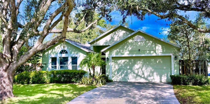 Casa en Clermont, Florida 4 dormitorios, 174.1 m2 № 1913657