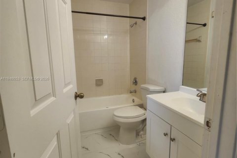 Adosado en alquiler en Homestead, Florida, 3 dormitorios, 120.96 m2 № 2004107 - foto 8