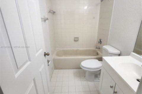 Adosado en alquiler en Homestead, Florida, 3 dormitorios, 120.96 m2 № 2004107 - foto 12