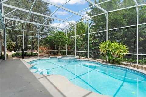 House in Orlando, Florida 5 bedrooms, 352.84 sq.m. № 1846413 - photo 22