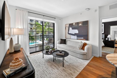 Condo in North Miami, Florida, 1 bedroom № 2244495 - photo 26