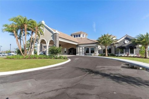 Condo in Lakewood Ranch, Florida, 2 bedrooms in LAKEWOOD NATIONAL  № 220781 - photo 19