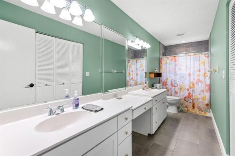 Villa ou maison à vendre à Ormond Beach, Floride: 3 chambres, 229.28 m2 № 2138316 - photo 24