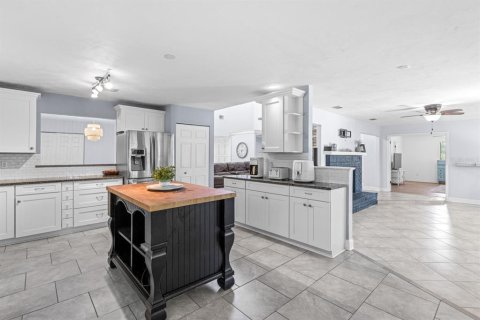 Villa ou maison à vendre à Ormond Beach, Floride: 3 chambres, 229.28 m2 № 2138316 - photo 15