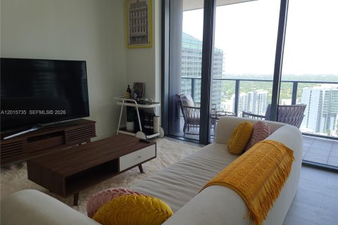 Condominio en Miami, Florida, 1 dormitorio  № 2383254