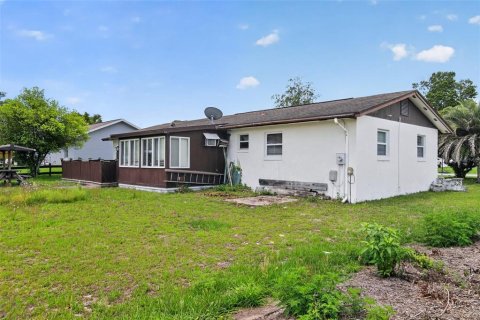 House in Ocala, Florida 2 bedrooms, 91.42 sq.m. № 2091792 - photo 2