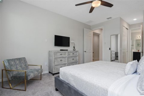 Casa en venta en Kissimmee, Florida, 4 dormitorios, 239.78 m2 № 1826390 - foto 16