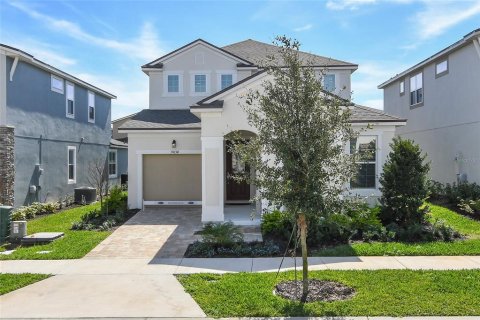 House in Kissimmee, Florida 4 bedrooms, 239.78 sq.m. № 1826390 - photo 1