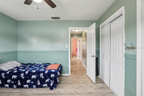 House in Port Richey, Florida 3 bedrooms, 137.03 sq.m. № 1817564 - photo 19