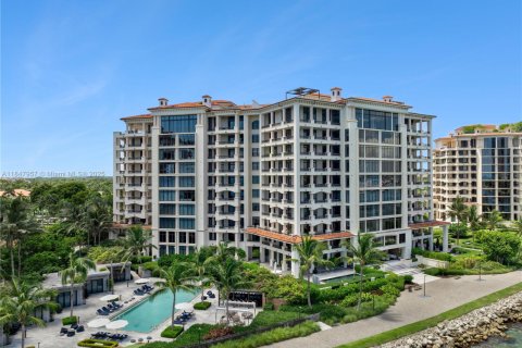 Condo in Miami Beach, Florida, 4 bedrooms  № 1855072 - photo 2