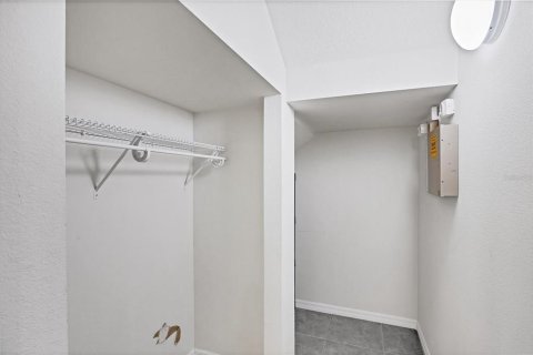 Снять в аренду таунхаус в Сарасота, Флорида 5 комнат, 154.31м2, № 1833593 - фото 27