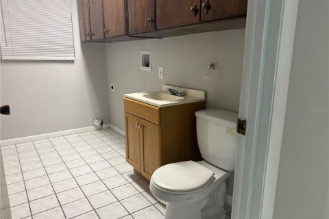 Villa ou maison à louer à Zephyrhills, Floride: 2 chambres, 101.45 m2 № 2229749 - photo 30