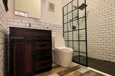 Townhouse in Pembroke Pines, Florida 2 bedrooms, 90.67 sq.m. № 2066838 - photo 8