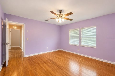 Apartment in Winter Haven, Florida 3 bedrooms, 137.87 sq.m. № 2196035 - photo 14