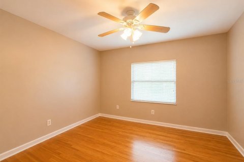 Apartment in Winter Haven, Florida 3 bedrooms, 137.87 sq.m. № 2196035 - photo 13