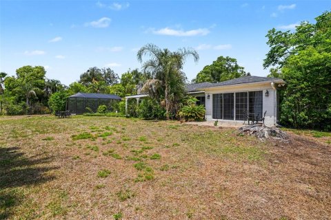 House in Tampa, Florida 3 bedrooms, 265.33 sq.m. № 2116115 - photo 26