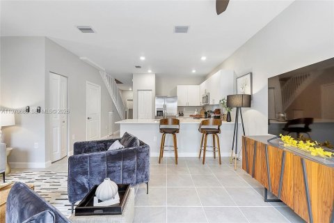Adosado en venta en Homestead, Florida, 3 dormitorios, 143.53 m2 № 2031347 - foto 21