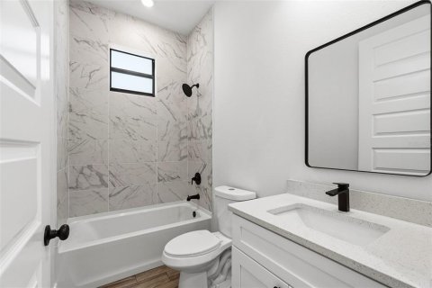 Casa en venta en Port Charlotte, Florida, 3 dormitorios, 156.82 m2 № 2232631 - foto 21