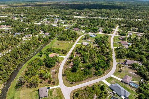 Land in North Port, Florida № 2162404 - photo 4
