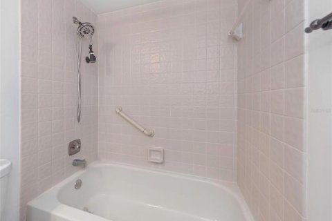 Купить кондоминиум в Сент-Питерсберг, Флорида 7 комнат, 176.98м2, № 2147630 - фото 22