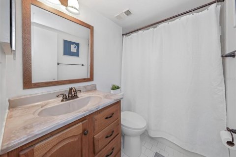 Купить кондоминиум в Сент-Питерсберг, Флорида 7 комнат, 176.98м2, № 2147630 - фото 21