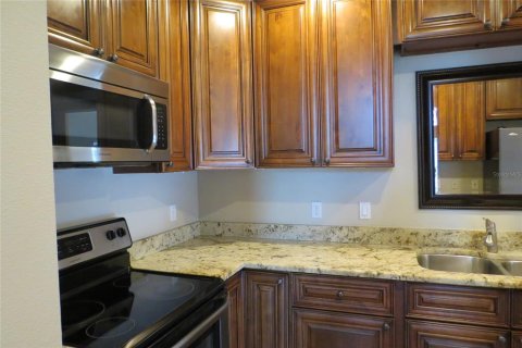 House in Odessa, Florida 3 bedrooms, 117.06 sq.m. № 1644471 - photo 16