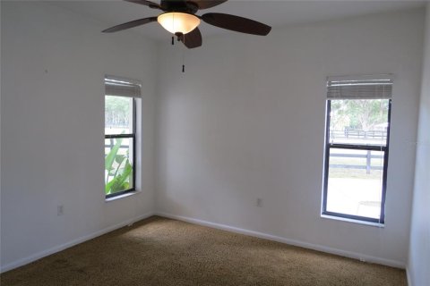 House in Odessa, Florida 3 bedrooms, 117.06 sq.m. № 1644471 - photo 28