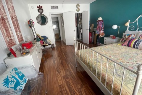 Купить кондоминиум в Майами-Бич, Флорида 1 спальня, 77.76м2, № 2023870 - фото 9