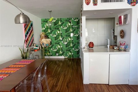 Купить кондоминиум в Майами-Бич, Флорида 1 спальня, 77.76м2, № 2023870 - фото 11