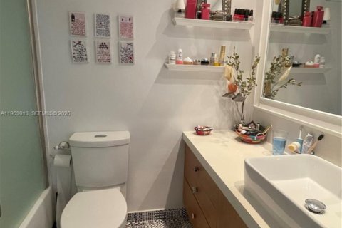 Купить кондоминиум в Майами-Бич, Флорида 1 спальня, 77.76м2, № 2023870 - фото 20