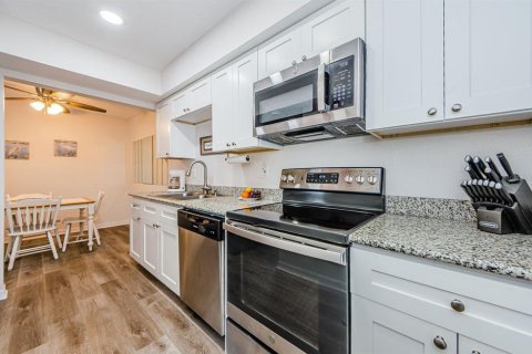 Copropriété à louer à Clearwater, Floride: 2 chambres, 79.25 m2 № 1829780 - photo 11