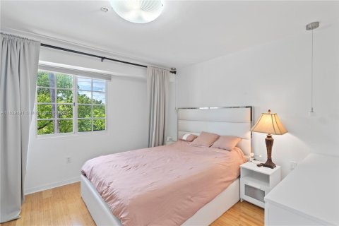 Townhouse in Aventura, Florida 2 bedrooms, 122.26 sq.m. № 1805985 - photo 16