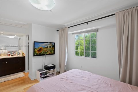 Townhouse in Aventura, Florida 2 bedrooms, 122.26 sq.m. № 1805985 - photo 17