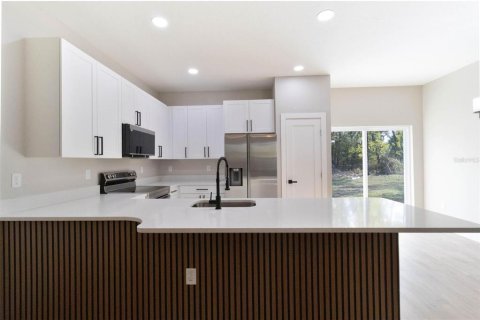 Casa en venta en Ocklawaha, Florida, 3 dormitorios, 135.64 m2 № 1602187 - foto 5