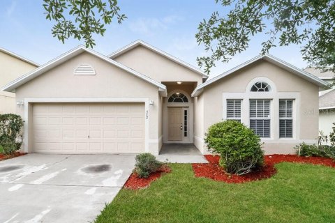House in Haines City, Florida 4 bedrooms, 174.1 sq.m. № 1910228 - photo 1