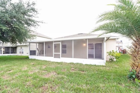 House in Haines City, Florida 4 bedrooms, 174.1 sq.m. № 1910228 - photo 17