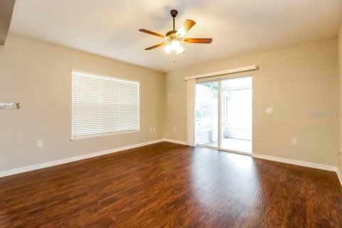House in Haines City, Florida 4 bedrooms, 174.1 sq.m. № 1910228 - photo 7